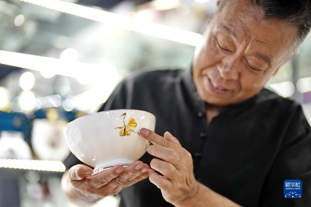 万赢棋牌官方